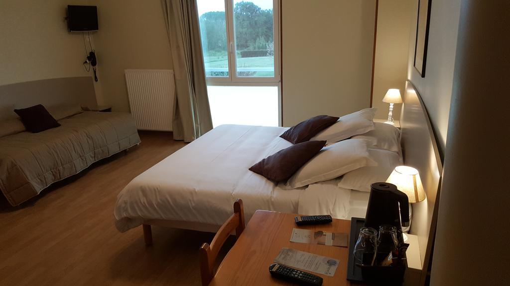 La Metairie Otel Cordes Sur Ciel Dış mekan fotoğraf